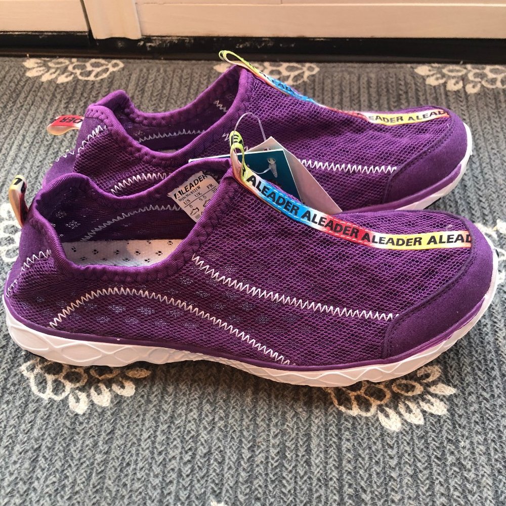 NWT! Purple Water shoes
